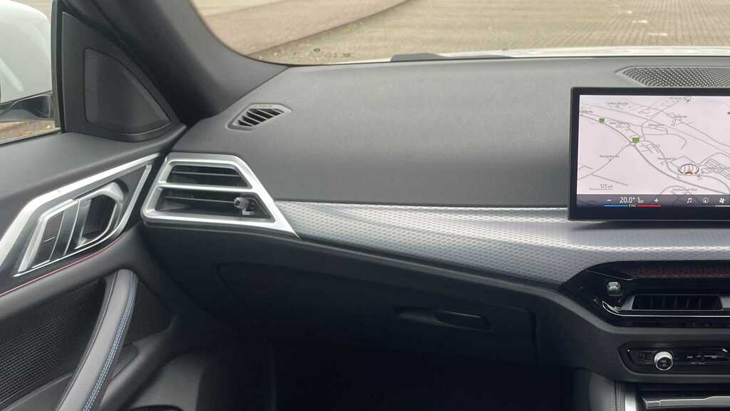 BMW 4 Series 420I M Sport Step 2025 FG75TEO White #6