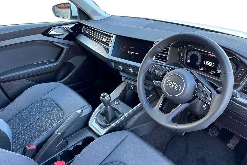 Audi A1 25 Tfsi Sport 2025 MT75AYJ White #6