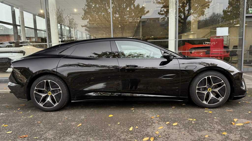 Lotus Emeya 450Kw S 102Kwh 2025 RV25OGR Black #2