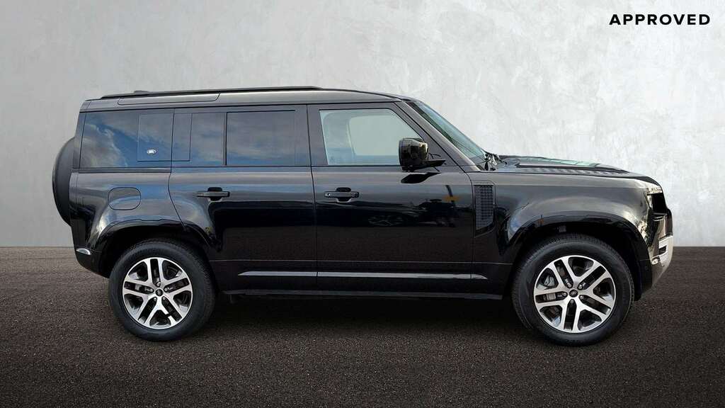 Land Rover Defender 110 2.0 P400e Xs Edition 110 2023 LT73DXU Black #5