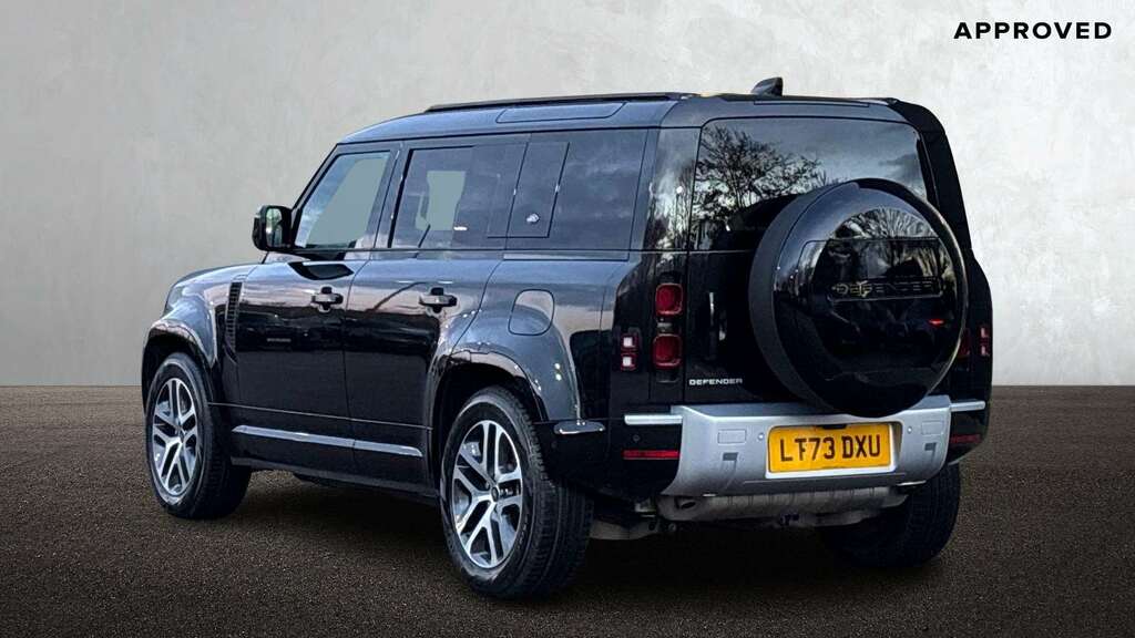 Land Rover Defender 110 2.0 P400e Xs Edition 110 2023 LT73DXU Black #2