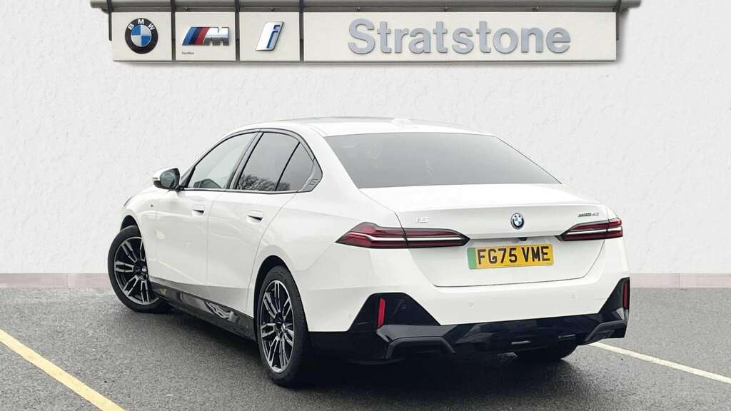 BMW i5 250Kw Edrive40 M Sport 84Kwh 2025 FG75VME White #2