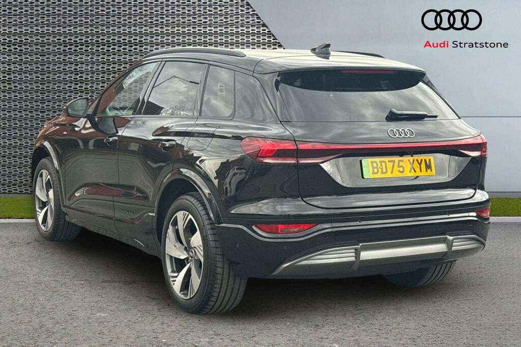 Audi Q6 E-Tron 225Kw Performance 100Kwh S Line 2025 BD75XYM Black #3