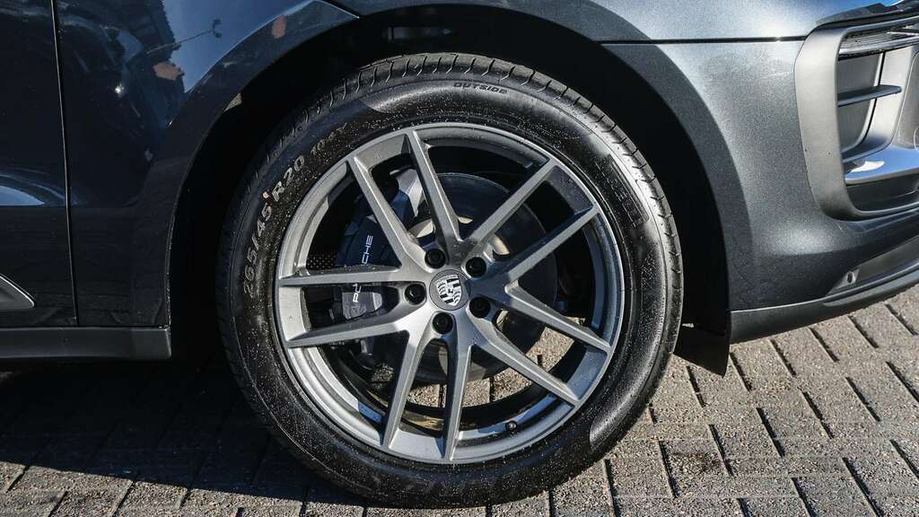 Porsche Macan T 2026 2025 Grey #6