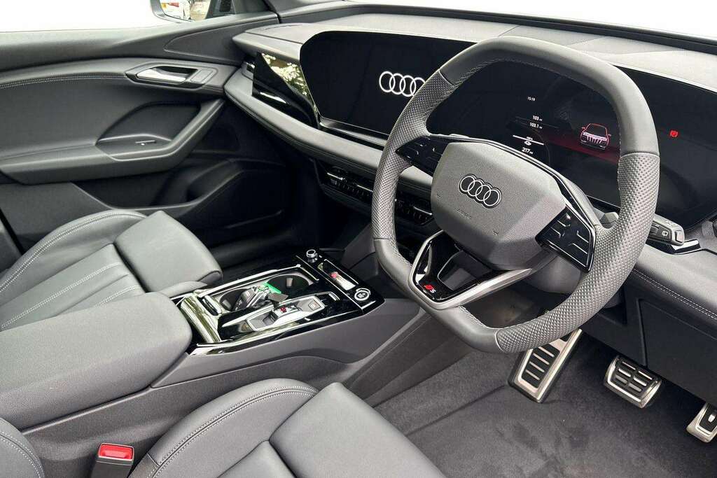 Audi Q6 E-Tron 185Kw 83Kwh S Line 2025 VX75WJM Grey #6