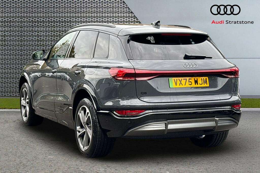 Audi Q6 E-Tron 185Kw 83Kwh S Line 2025 VX75WJM Grey #3