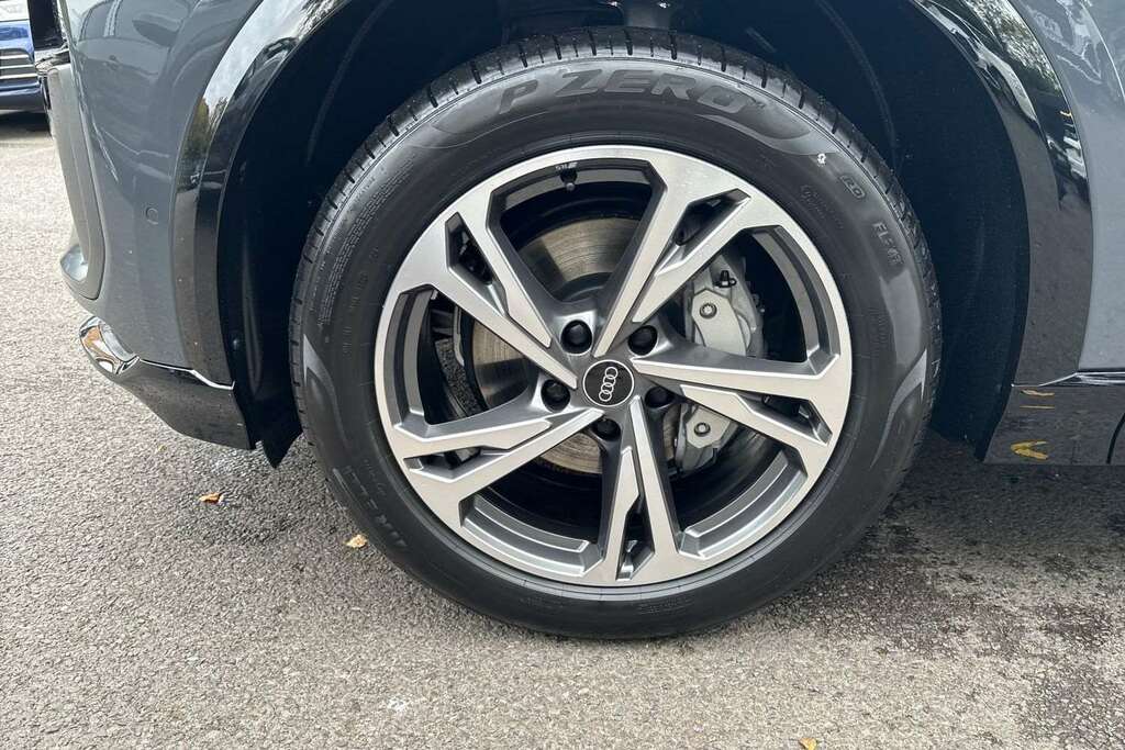 Audi Q6 E-Tron 185Kw 83Kwh S Line 2025 VX75WJM Grey #5