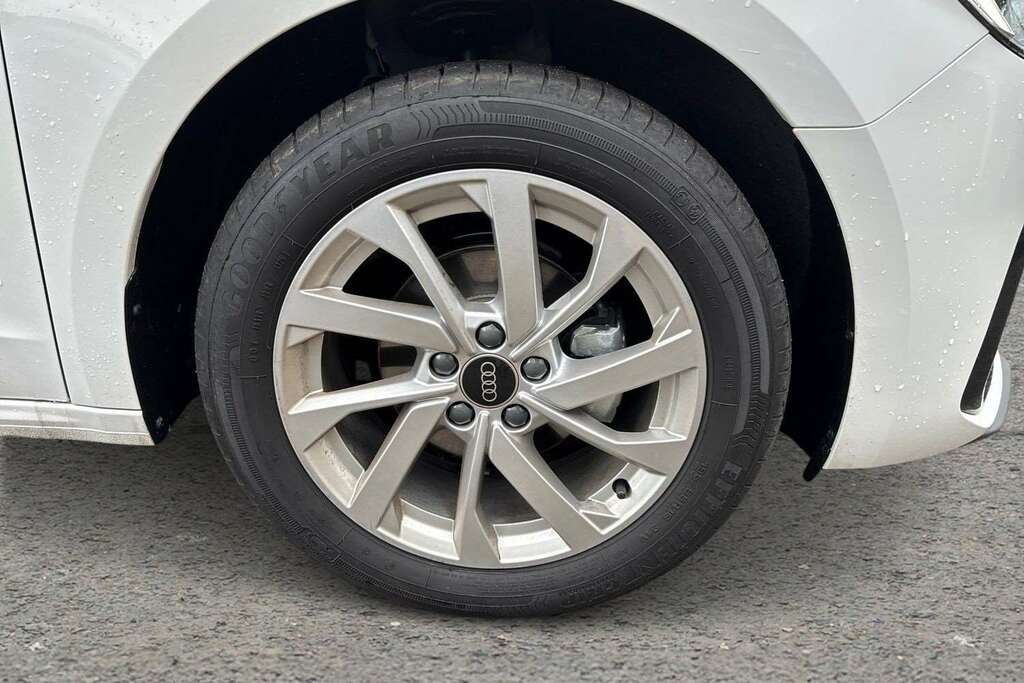 Audi A1 25 Tfsi Sport 2025 DV75VZM White #5