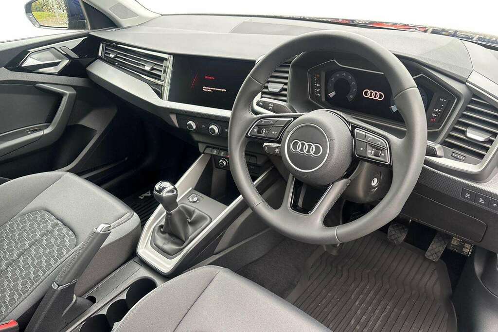 Audi A1 25 Tfsi Sport 2025 MJ75YCN Blue #6