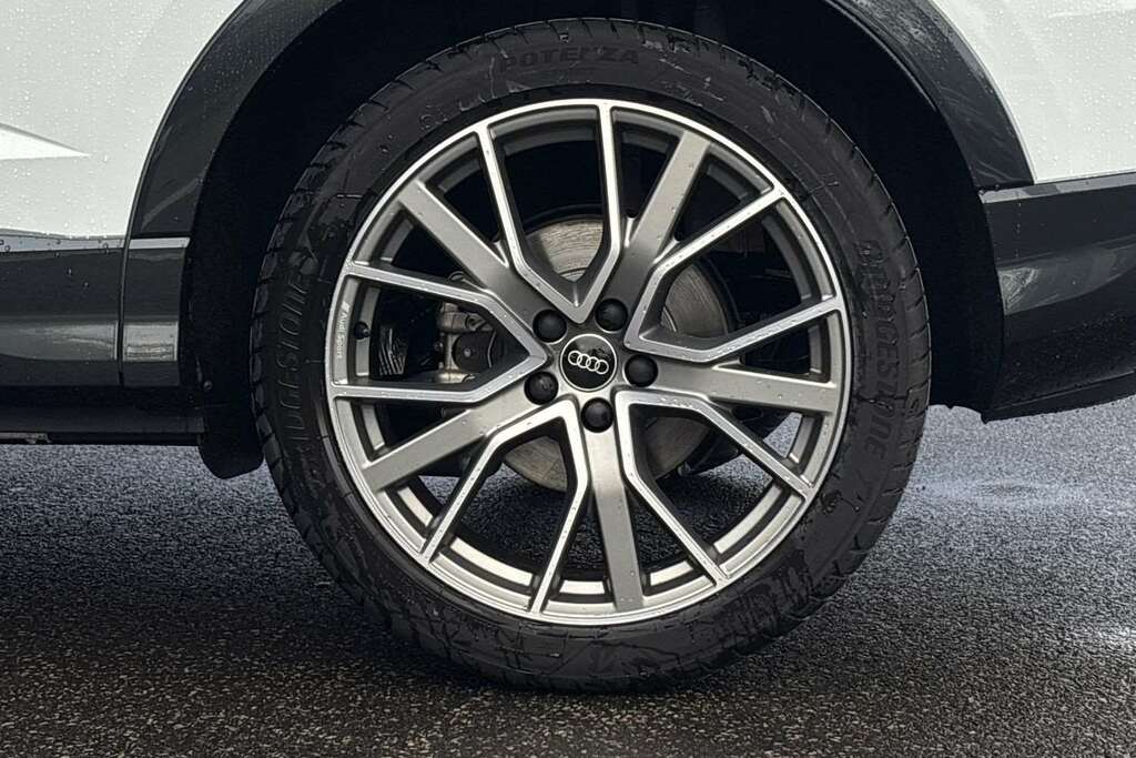Audi Q3 35 Tfsi Black Edition S Tronic 20 Alloy 202 MJ75ZHF White #5