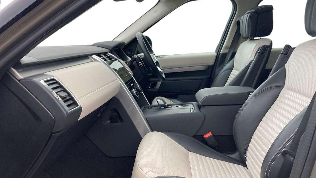 Land Rover Discovery 3.0 D350 Dynamic Hse 2024 KM74OSD Brown #3