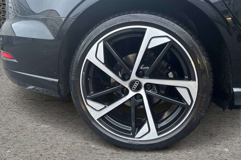 Audi A3 30 Tdi 116 Black Edition 2020 MV70ZWM Black #6