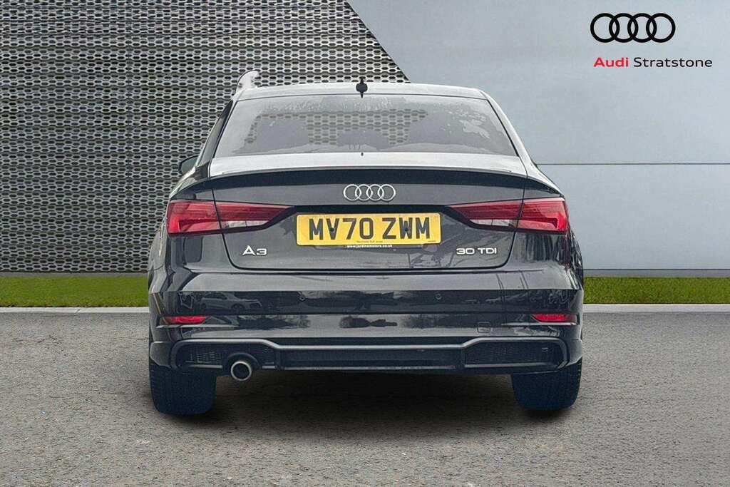 Audi A3 30 Tdi 116 Black Edition 2020 MV70ZWM Black #4