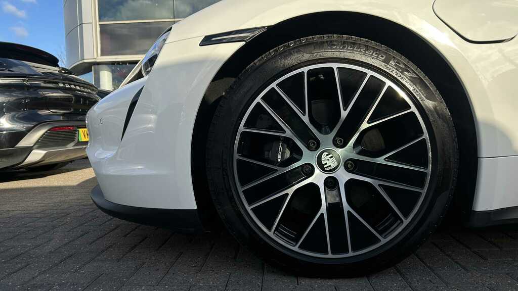 Porsche Taycan 2024 2023 White #6