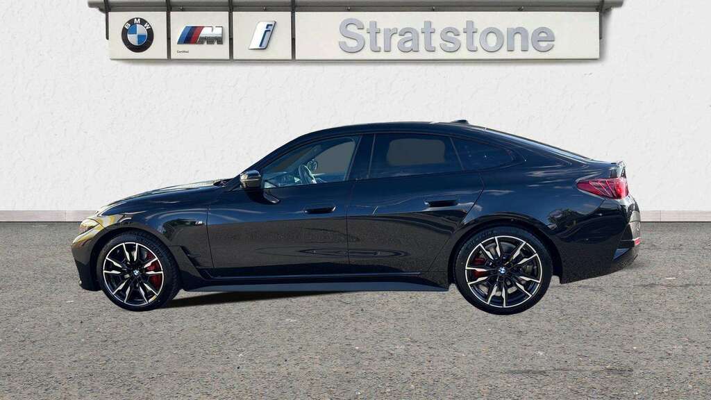 BMW 4 Series M440i Xdrive Mht Step 2025 GN75OYC Black #4