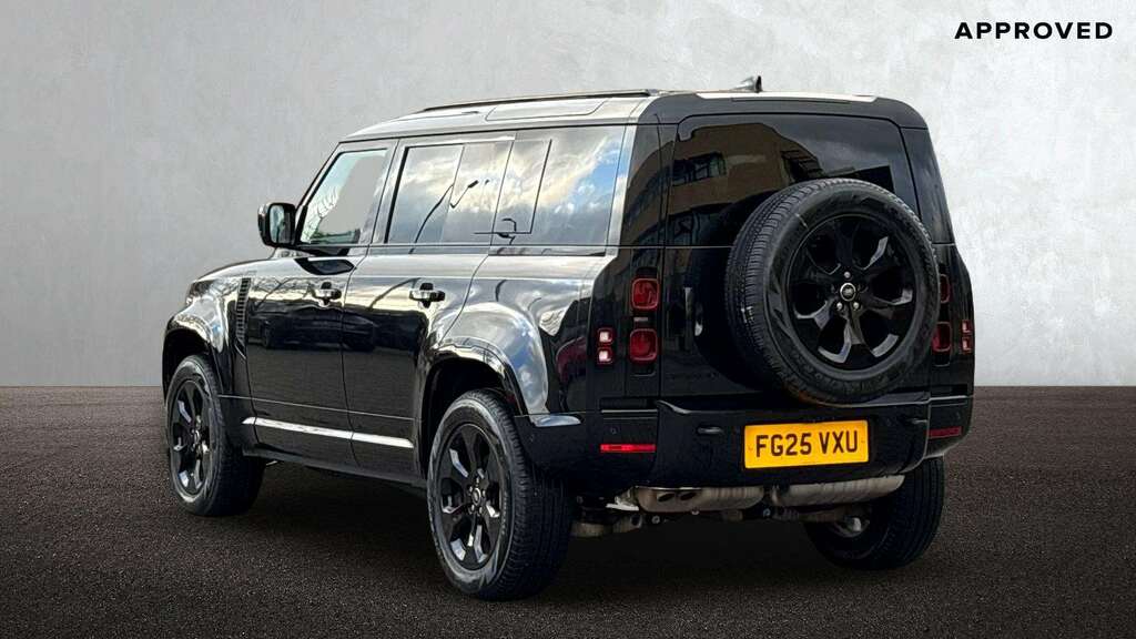 Land Rover Defender 110 3.0 D250 X-dynamic Se 110 2025 FG25VXU Black #2