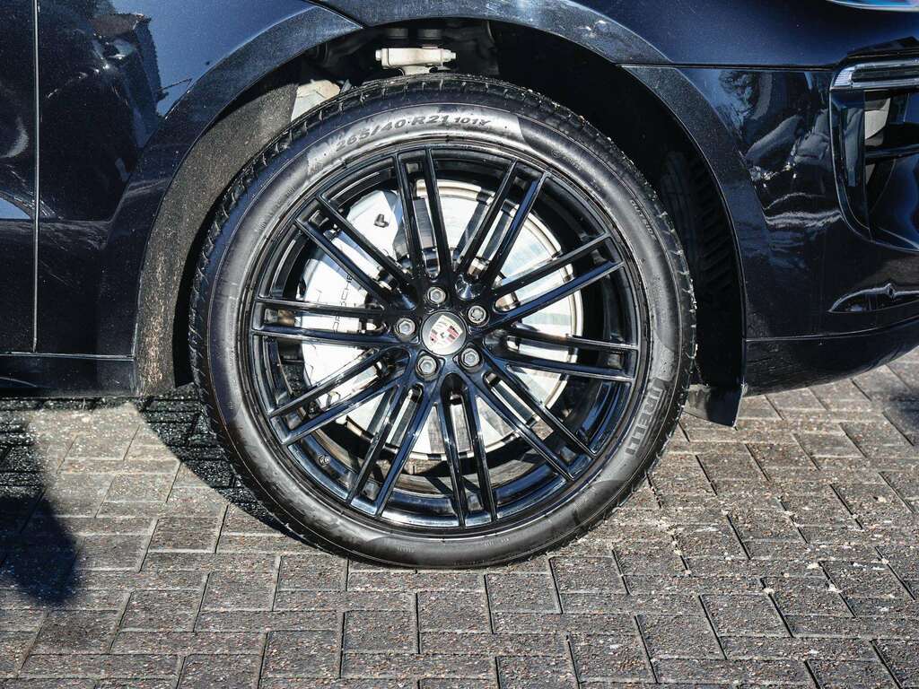 Porsche Macan Turbo S-a 2020 LE70ORP Black #5