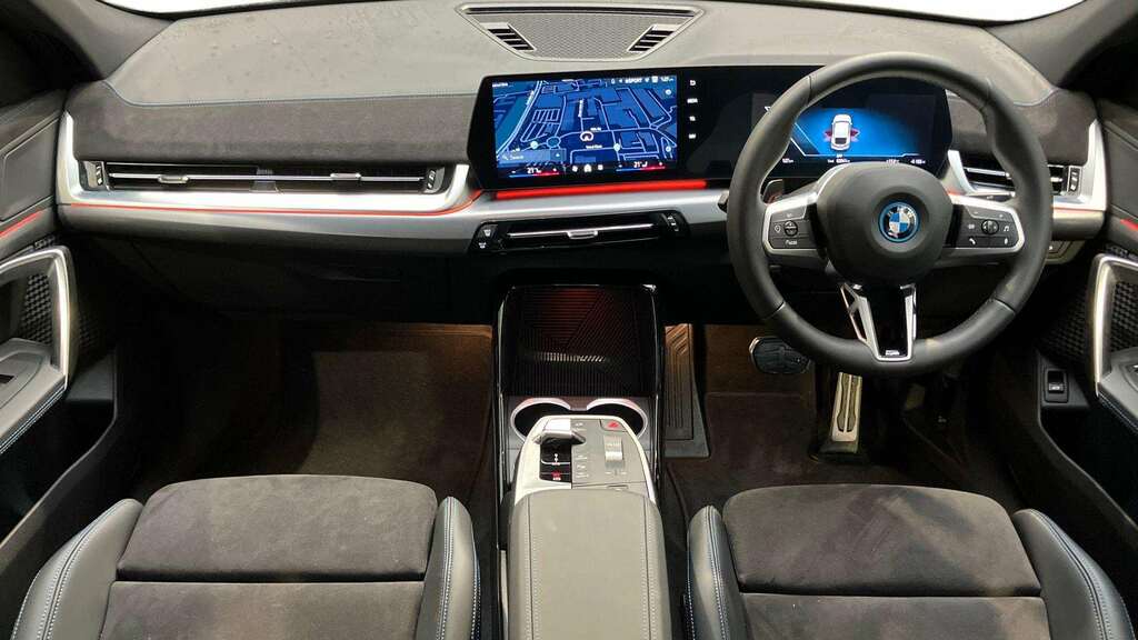 BMW iX2 150Kw Edrive20 Shadow Edition 65Kwh 2025 GF75ELU White #5