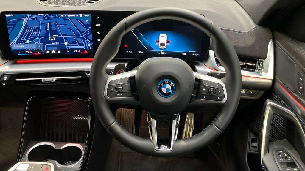 BMW iX2 150Kw Edrive20 Shadow Edition 65Kwh 2025 GF75ELU White #6
