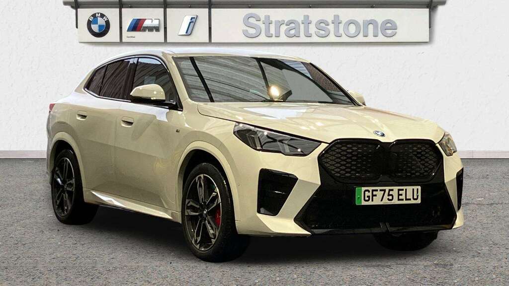 BMW iX2 150Kw Edrive20 Shadow Edition 65Kwh 2025 GF75ELU White