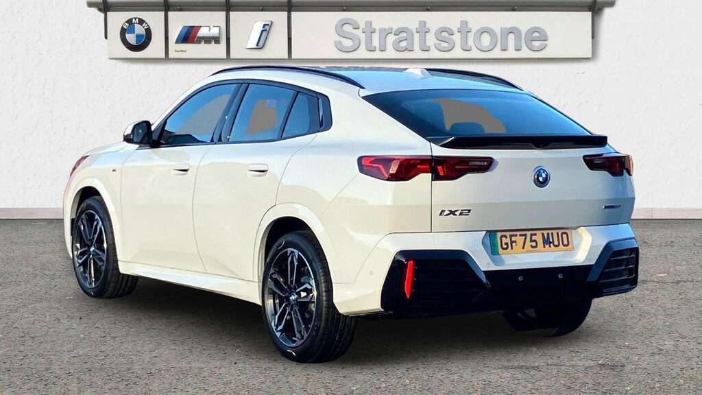 BMW iX2 150Kw Edrive20 M Sport 65Kwh 2025 GF75MUO White #2