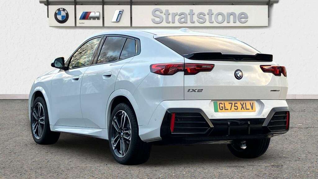 BMW iX2 150Kw Edrive20 Shadow Edition 65Kwh 2025 GL75XLV White #2