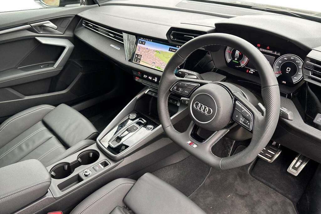 Audi A3 35 Tdi Black Edition S Tronic 2025 VO75YZZ Black #6