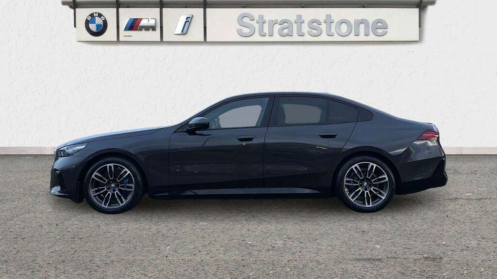 BMW i5 250Kw Edrive40 M Sport 84Kwh 2025 YJ75GFN Grey #4