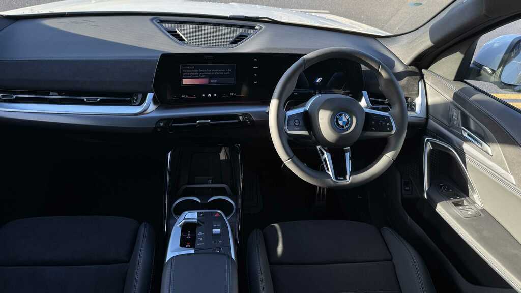 BMW iX2 230Kw Xdrive30 M Sport 65Kwh 2025 FG75VBM White #4