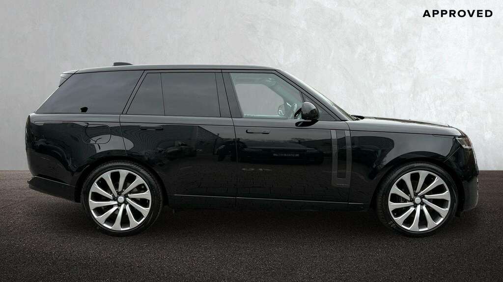 Land Rover Range Rover 3.0 P400 2024 GN74UGX Black #5
