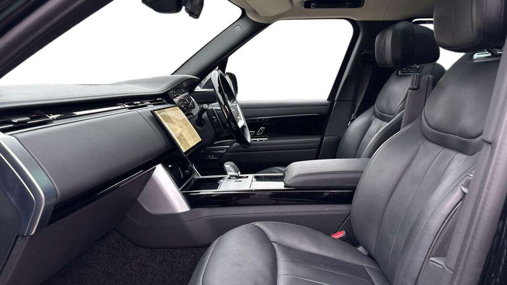 Land Rover Range Rover 3.0 P400 2024 GN74UGX Black #3