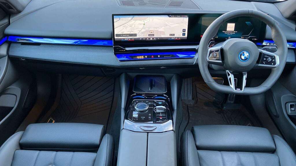 BMW i5 250Kw Edrive40 M Sport Pro 84Kwh 2025 GD75NXR Grey #5