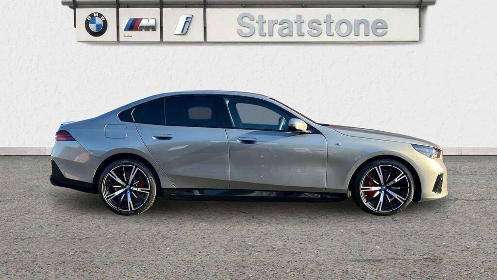 BMW i5 250Kw Edrive40 M Sport Pro 84Kwh 2025 GD75NXR Grey #3