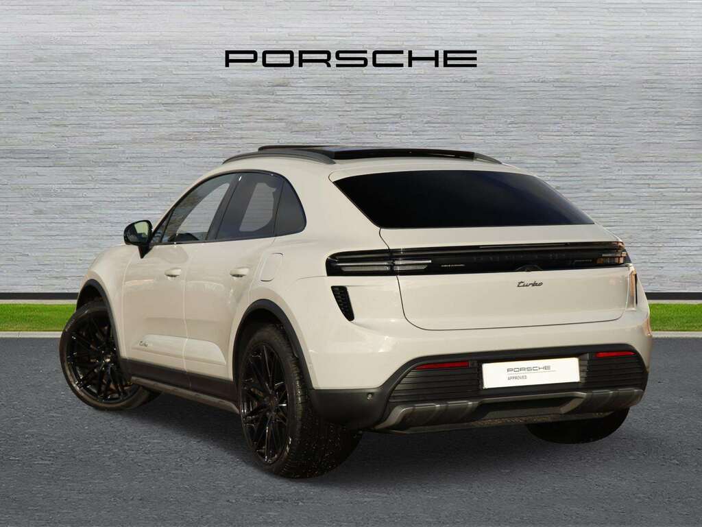Porsche Macan Turbo 2026 EF75BGU #5