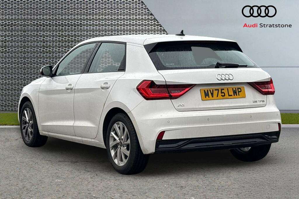 Audi A1 25 Tfsi Sport 2025 MV75LWP White #3