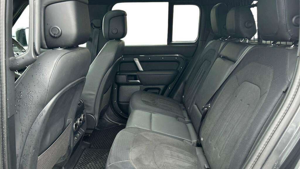 Land Rover Defender 110 5.0 P525 V8 Carpathian Edition 110 2022 Grey #4