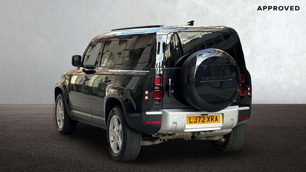 Land Rover Defender 110 3.0 D300 Hse 110 2022 LJ72XRA Black #2