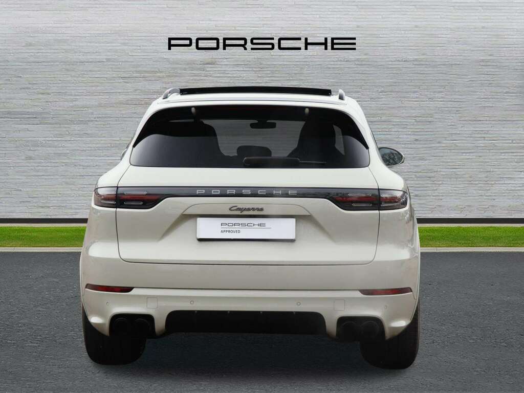 Porsche Cayenne E-hybrid Platinum Edition Tiptronic S 2022 EF72OMD Grey #4