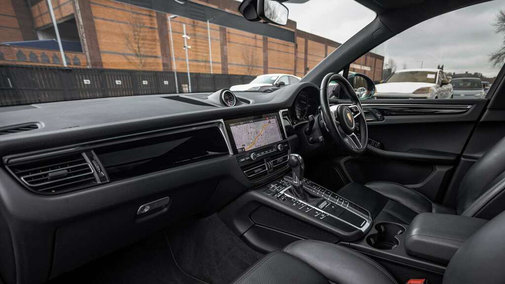 Porsche Macan S S-a 2019 MH69EBU Black #5