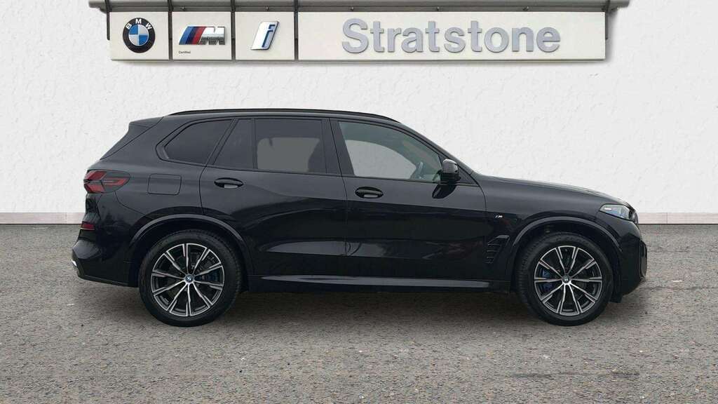 BMW X5 Xdrive50e M Sport 2024 HJ74KVG Black #3