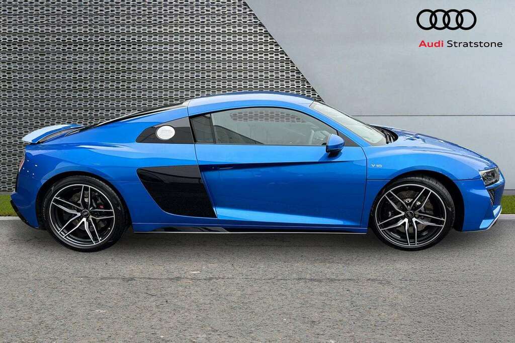 Audi R8 5.2 Fsi 570 V10 Performance S Tronic Rwd 202 Blue #4
