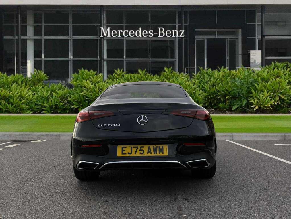 Mercedes-Benz CLE Class 220D Amg Line Premium 9G-tronic 2025 Black #5