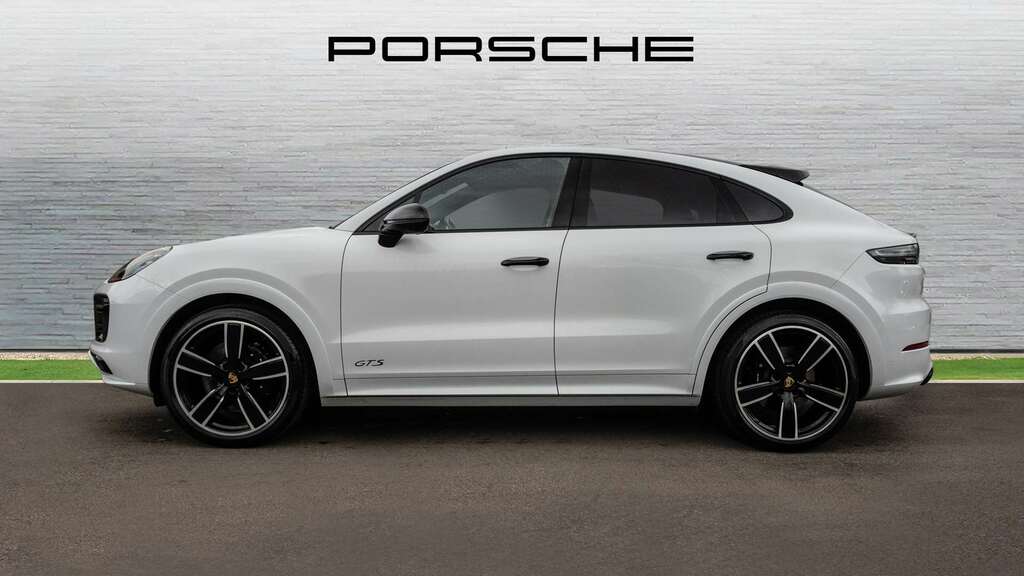 Porsche Cayenne Gts 2023 ME72CVU White #6