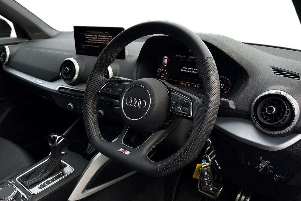 Audi Q2 35 Tfsi Black Edition S Tronic 2024 MJ24PFX Black #6