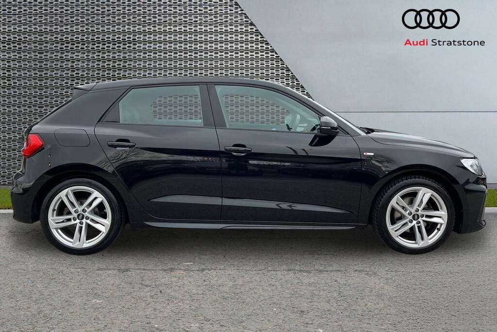 Audi A1 30 Tfsi 110 S Line S Tronic 2022 PY22BUP Black #4