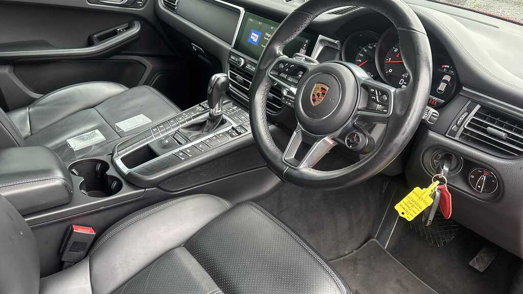 Porsche Macan Pdk 2018 DG68UWN Red #6