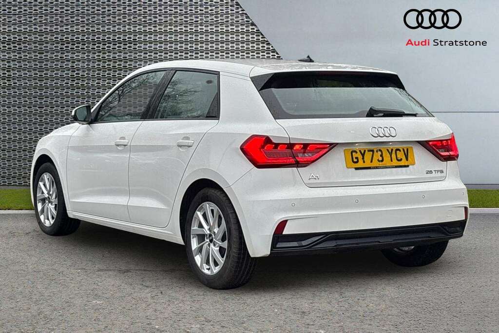 Audi A1 25 Tfsi Sport 2023 GY73YCV White #3