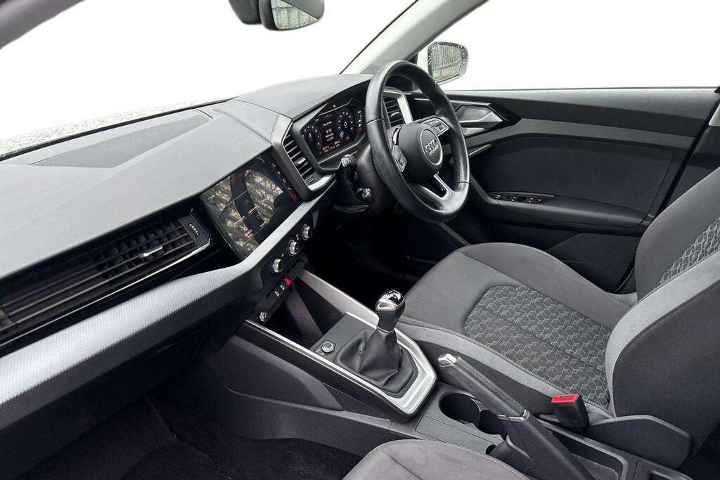 Audi A1 25 Tfsi Sport 2023 GY73YCV White #2