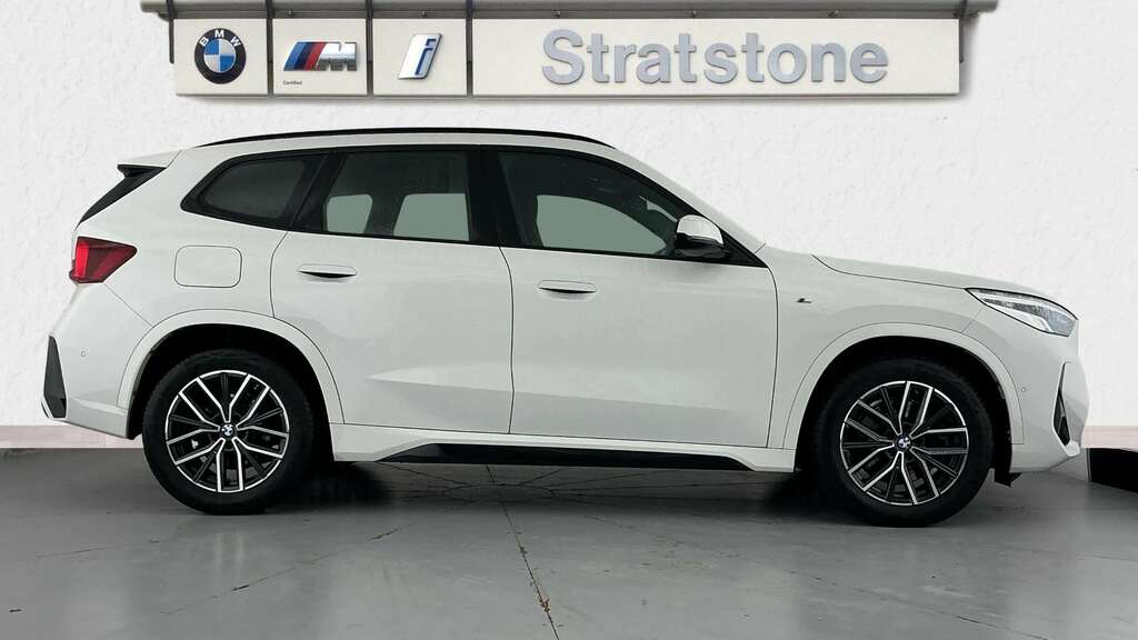 BMW X1 Xdrive 23I Mht M Sport Step 2024 YS73OKB White #3