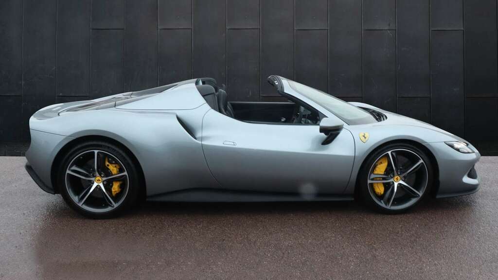 Ferrari 296 Gts 3.0T V6 7.45Kwh Spider F1 Dct Euro 6 Ss 202 Grey #4